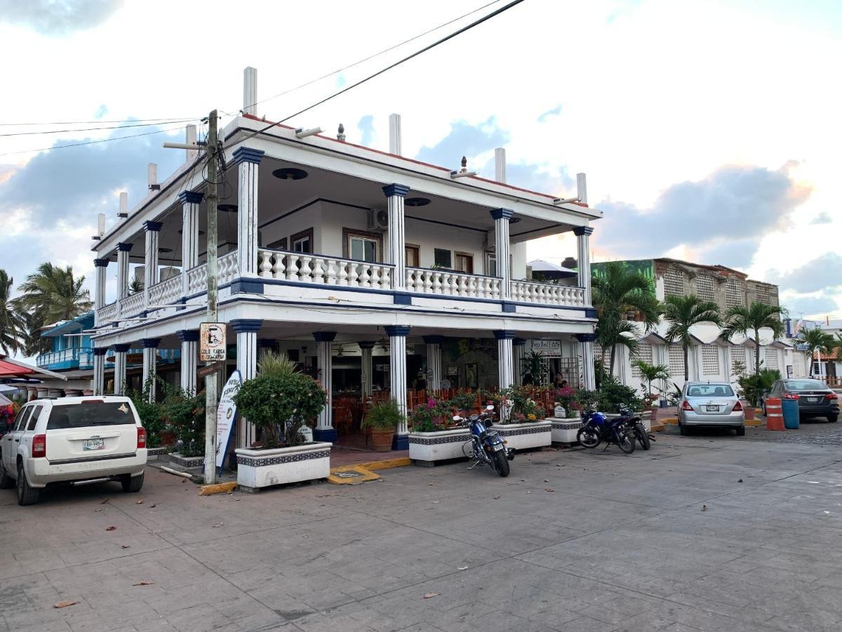 Hotel Fenix Cuyutlan  Bagian luar foto