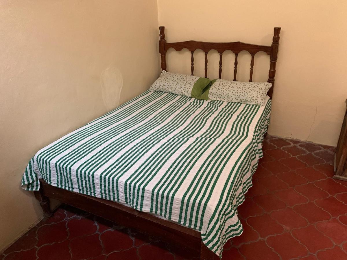 Hotel Fenix Cuyutlan  Ruang foto